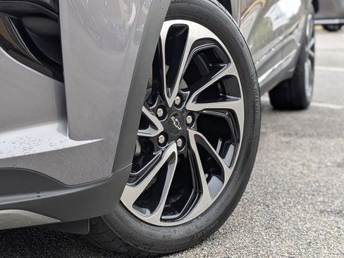 Used 2023 Chevrolet Bolt EUV Premier image 34