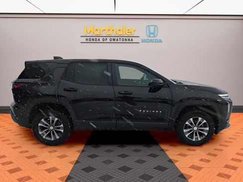 Used 2025 Chevrolet Equinox LT image 6