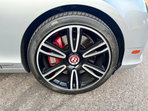 Used 2014 Bentley Continental GT image 12