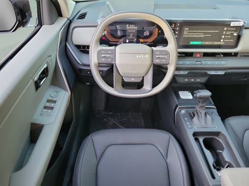 New 2027 Kia Seltos EX FWD image 11