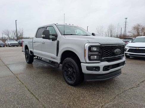 New 2026 Ford F250 Lariat w/ Black Appearance Package image 3