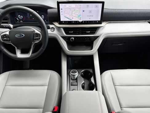 New 2026 Ford Explorer Active AWD/4WD image 12