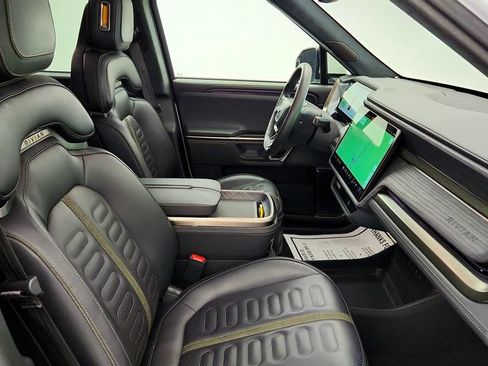 Used 2024 Rivian R1S Adventure AWD/4WD image 23