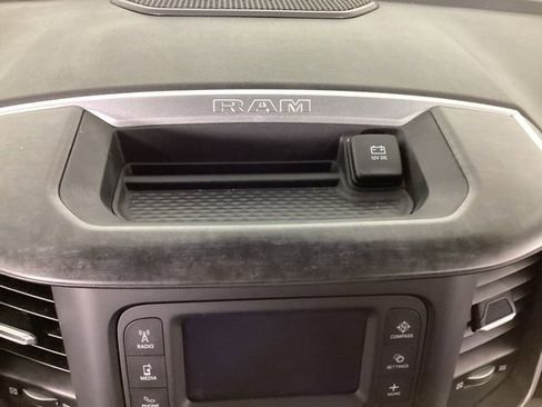 Used 2021 RAM 1500 Big Horn image 24