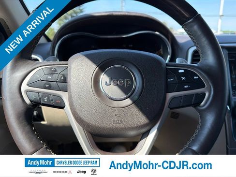 Used 2017 Jeep Grand Cherokee Overland AWD/4WD image 25