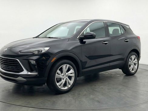 Used 2025 Buick Encore GX Preferred FWD image 3