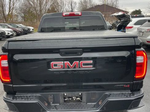 Used 2024 GMC Canyon AT4 w/ Technology Package image 2