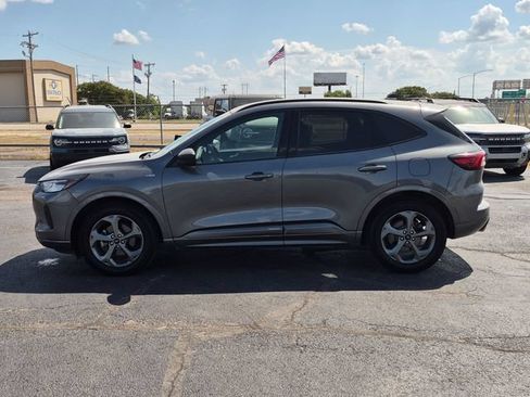 Used 2024 Ford Escape ST-Line w/ Tech Pack #1 FWD image 4