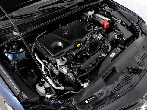 Used 2021 Toyota Camry SE image 48