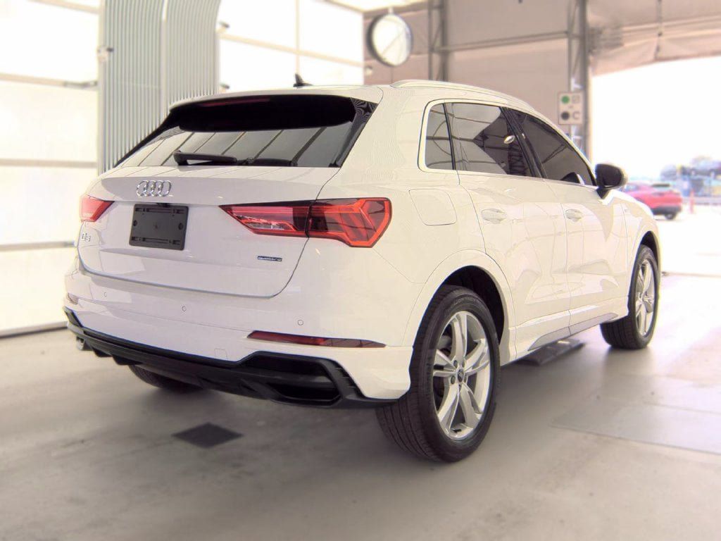 Used 2021 Audi Q3 2.0T Premium Plus w/ Premium Plus Package AWD/4WD image 6
