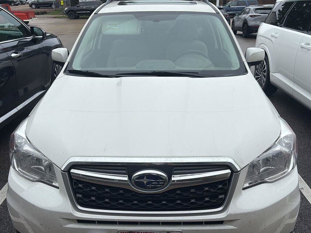 Used 2016 Subaru Forester 2.5i Premium w/ All-Weather Package AWD/4WD image 17