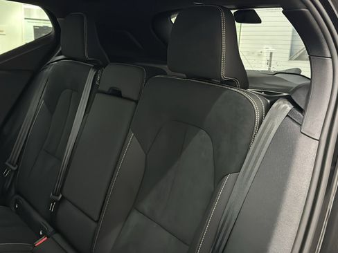 New 2026 Volvo XC40 B5 Ultra w/ Protection Package Premier image 26