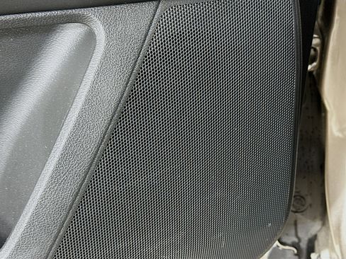 Used 2024 INFINITI QX60 Luxe w/ Performance Audio Package image 24