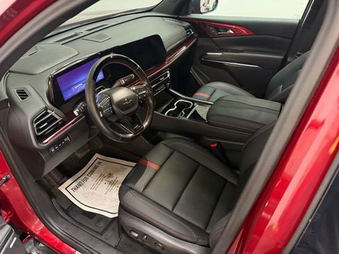 Certified 2024 Chevrolet Traverse RS w/ LPO, Floor Liner Package image 14