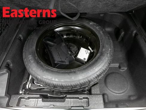 Used 2023 Mercedes-Benz GLE 350 4MATIC w/ AMG Line Exterior image 21