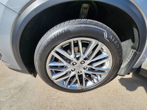 Used 2023 Acura MDX w/ Advance Package AWD/4WD image 9
