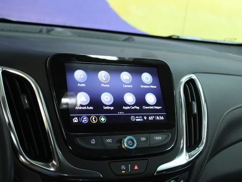 Used 2024 Chevrolet Equinox Premier FWD image 20