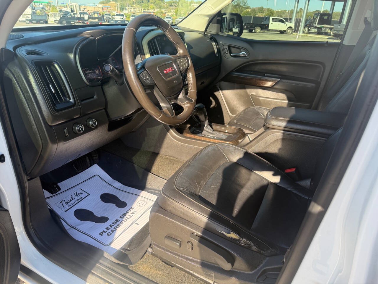 Used 2015 GMC Canyon SLT AWD/4WD image 16