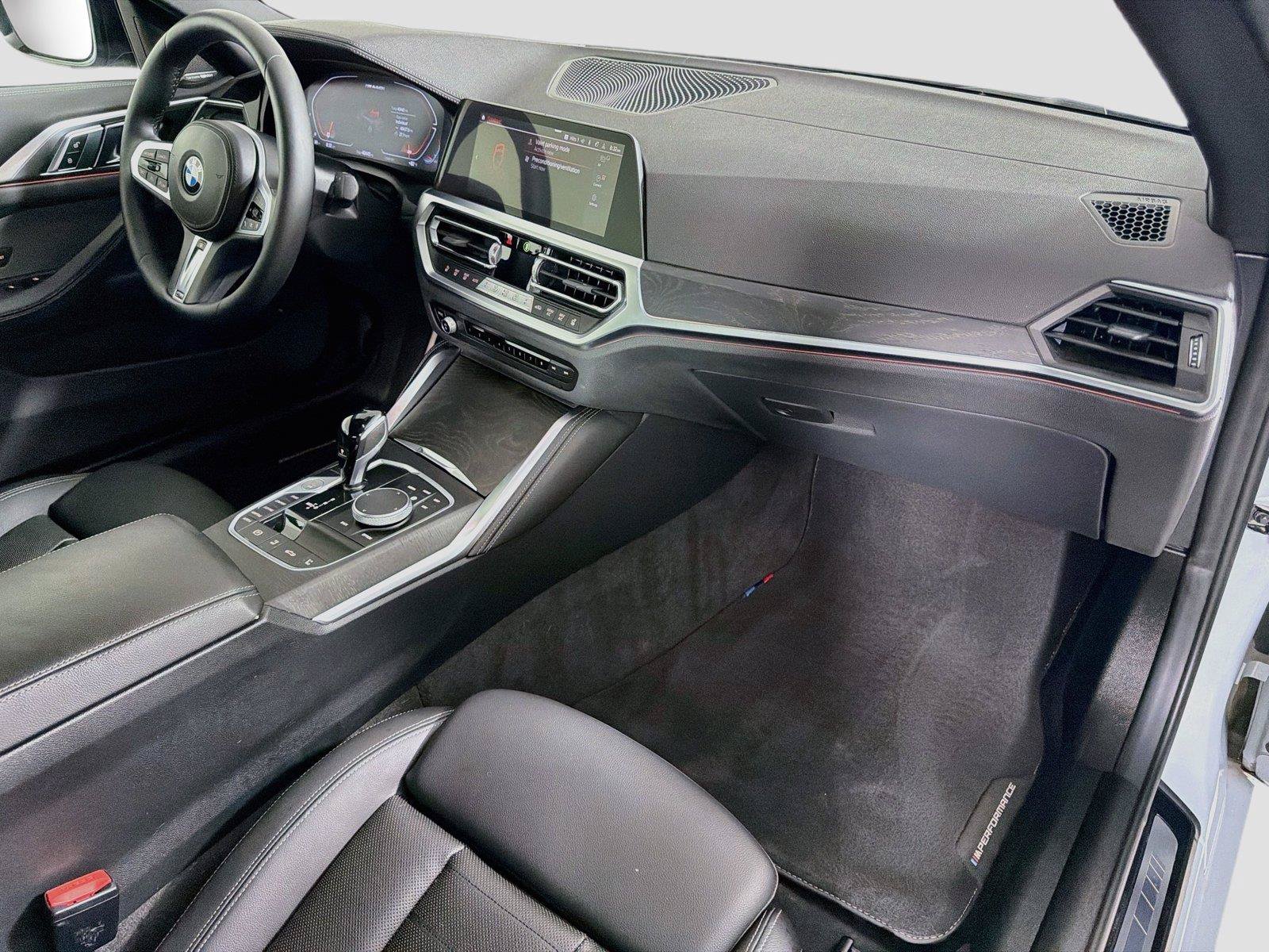 Used 2023 BMW M440i Convertible w/ Premium Package RWD image 25