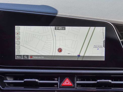 Certified 2023 Kia Niro EX FWD image 13