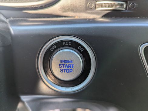 Used 2018 Hyundai Sonata Limited image 14