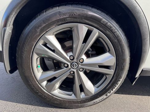 Used 2019 Nissan Murano Platinum w/ Cargo Package AWD/4WD image 36