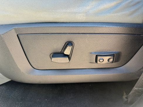 Used 2016 RAM 1500 Lone Star AWD/4WD image 28