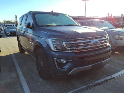 Used 2019 Ford Expedition Limited w/ Equipment Group 301A