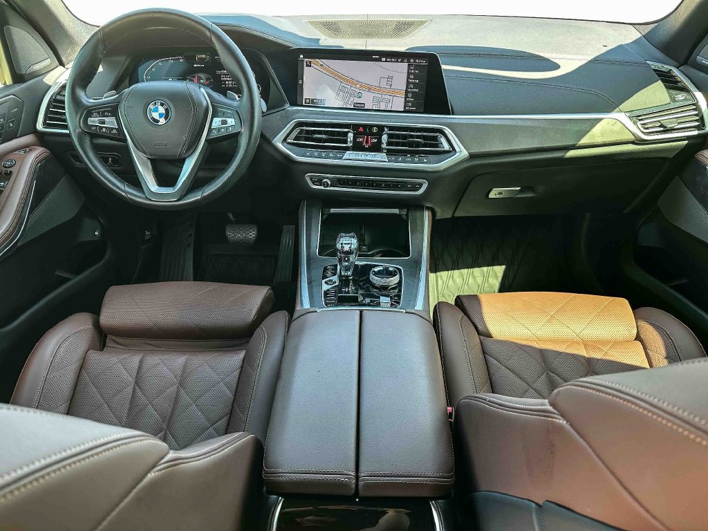 Used 2023 BMW X5 xDrive45e w/ Executive Package AWD/4WD image 11