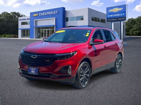 Certified 2024 Chevrolet Equinox RS w/ RS Leather Package AWD/4WD image 2
