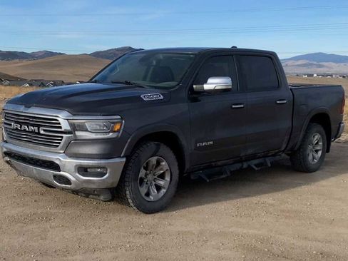 Certified 2019 RAM 1500 Laramie image 5