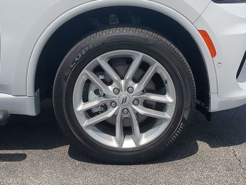 Certified 2025 Dodge Durango GT AWD/4WD image 11