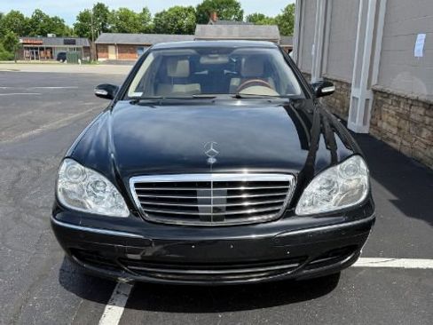 Used 2005 Mercedes-Benz S 500 image 2