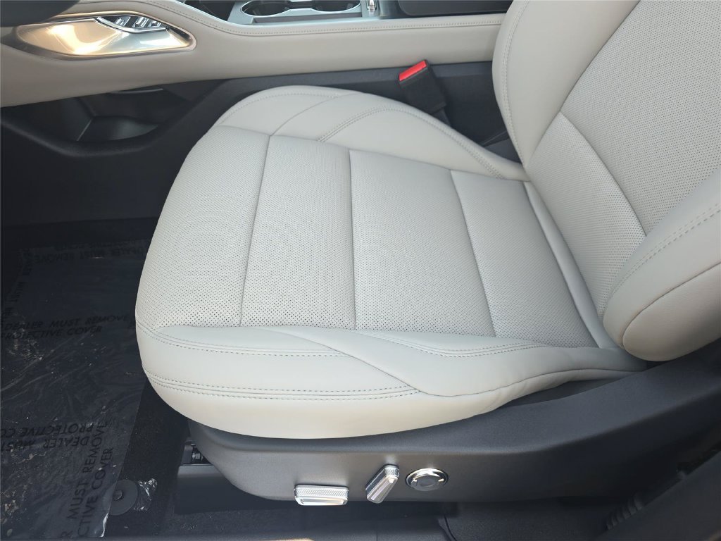 New 2026 Lincoln Nautilus Premier AWD/4WD image 14