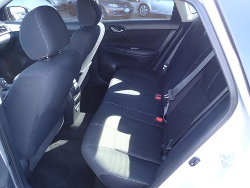 Used 2017 Nissan Sentra S image 11
