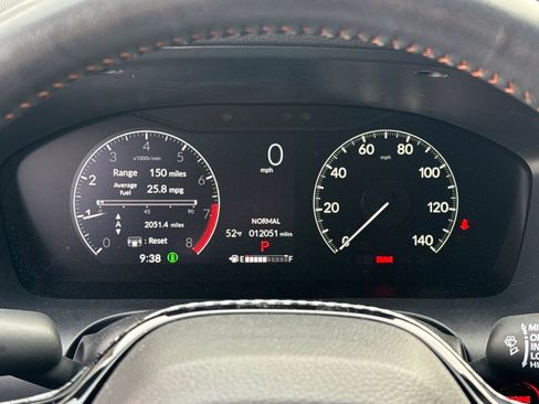 Used 2024 Honda HR-V Sport image 18