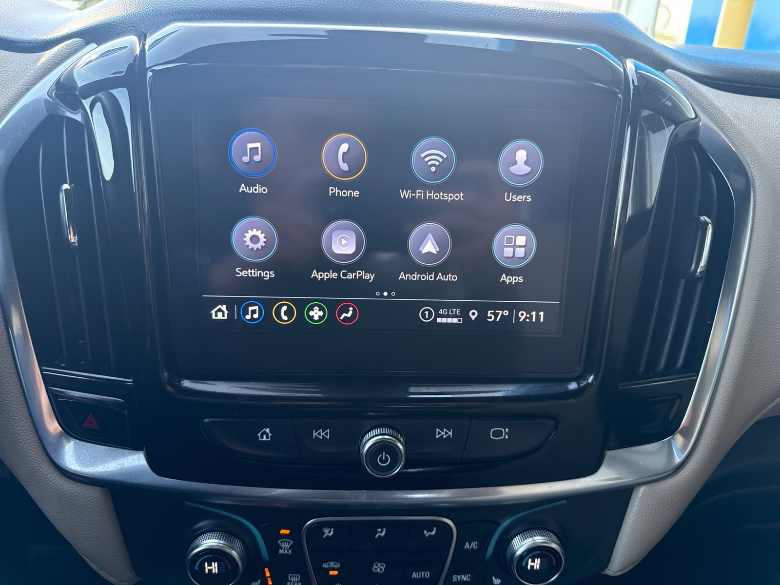 Used 2023 Chevrolet Traverse LT w/ LPO, Cargo Package AWD/4WD image 23