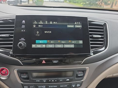 Used 2019 Honda Pilot EX-L image 16