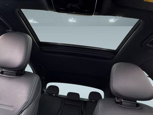 Certified 2023 Mercedes-Benz C 300 Sedan image 13