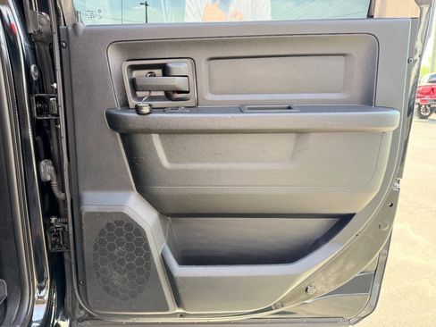 Used 2013 RAM 2500 Tradesman w/ Chrome Appearance Group AWD/4WD image 32