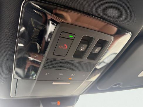 New 2026 Mitsubishi Outlander SEL image 22