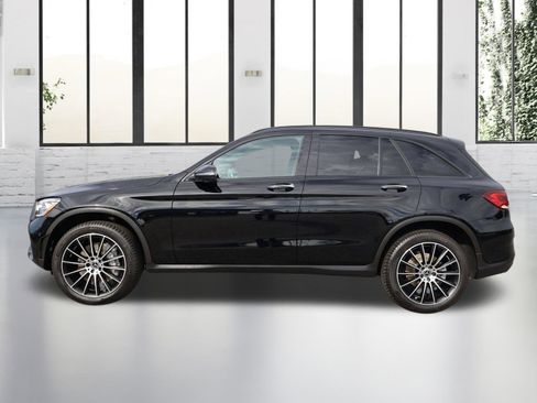 Certified 2022 Mercedes-Benz GLC 300 image 2