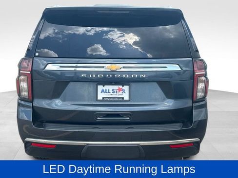 Used 2021 Chevrolet Suburban LS image 10