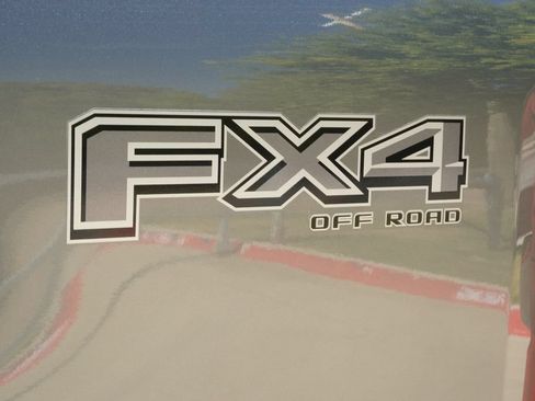 Used 2024 Ford F250 Lariat w/ Lariat Ultimate Package AWD/4WD image 10