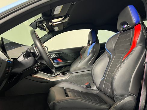 Used 2023 BMW M2 image 5