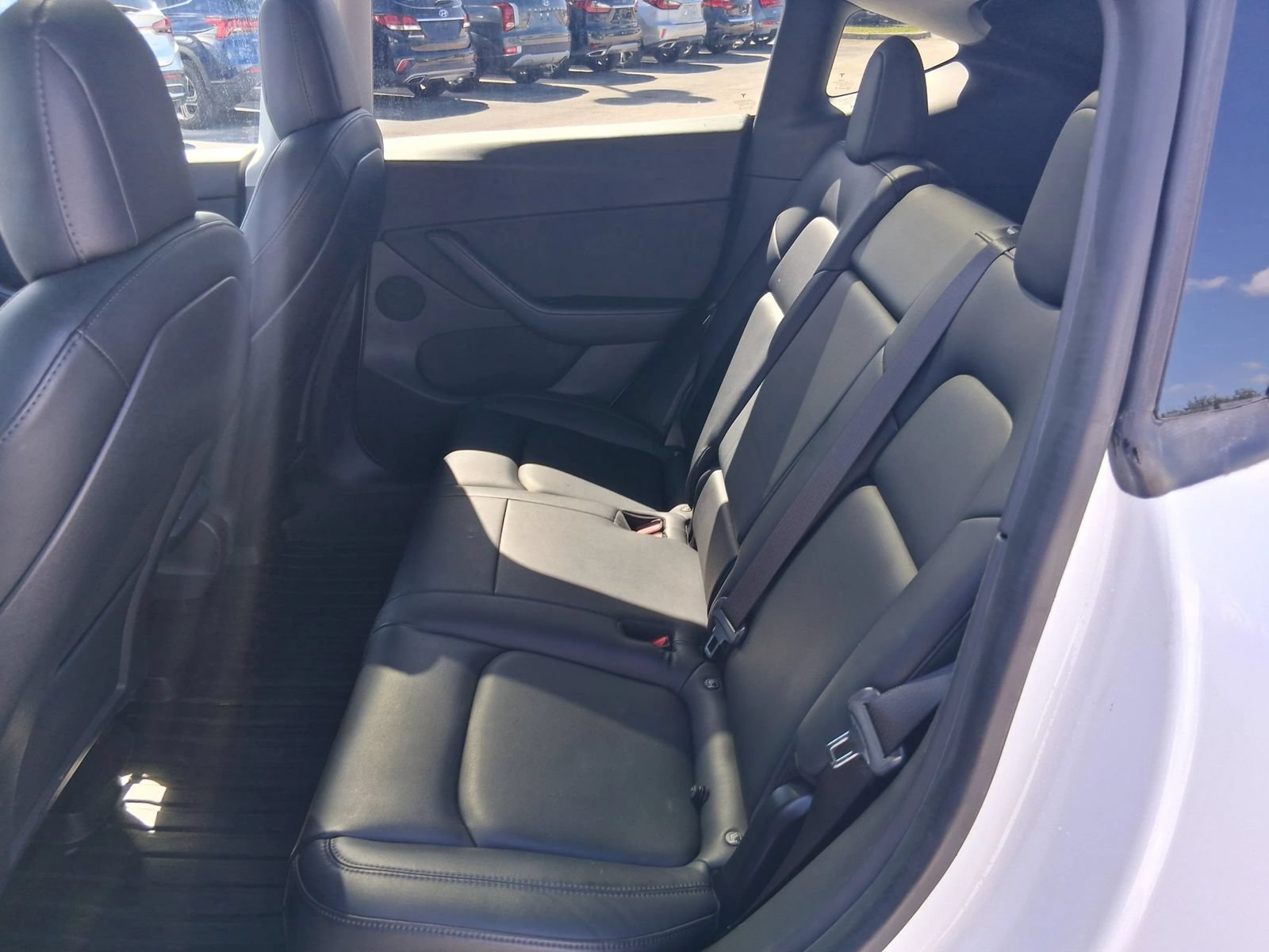 Used 2021 Tesla Model Y Long Range AWD/4WD image 13