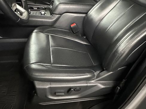 Used 2022 Ford Expedition XLT AWD/4WD image 13