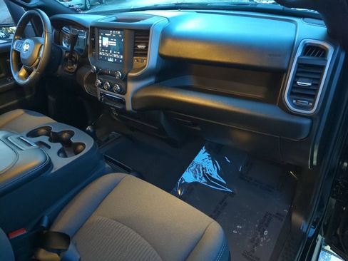 Used 2024 RAM 2500 Tradesman w/ Chrome Appearance Group AWD/4WD image 26