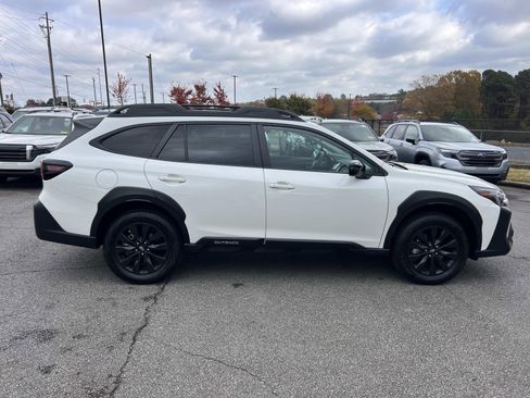 Certified 2024 Subaru Outback Onyx Edition image 8