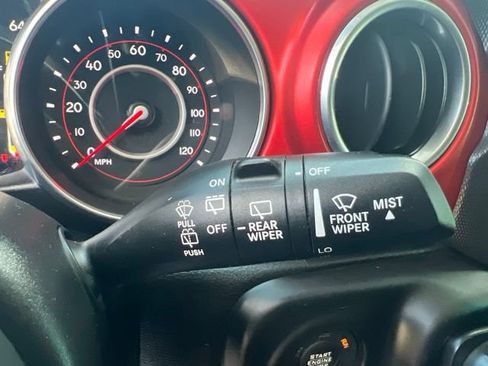 Used 2018 Jeep Wrangler Unlimited Rubicon w/ Dual Top Group AWD/4WD image 20
